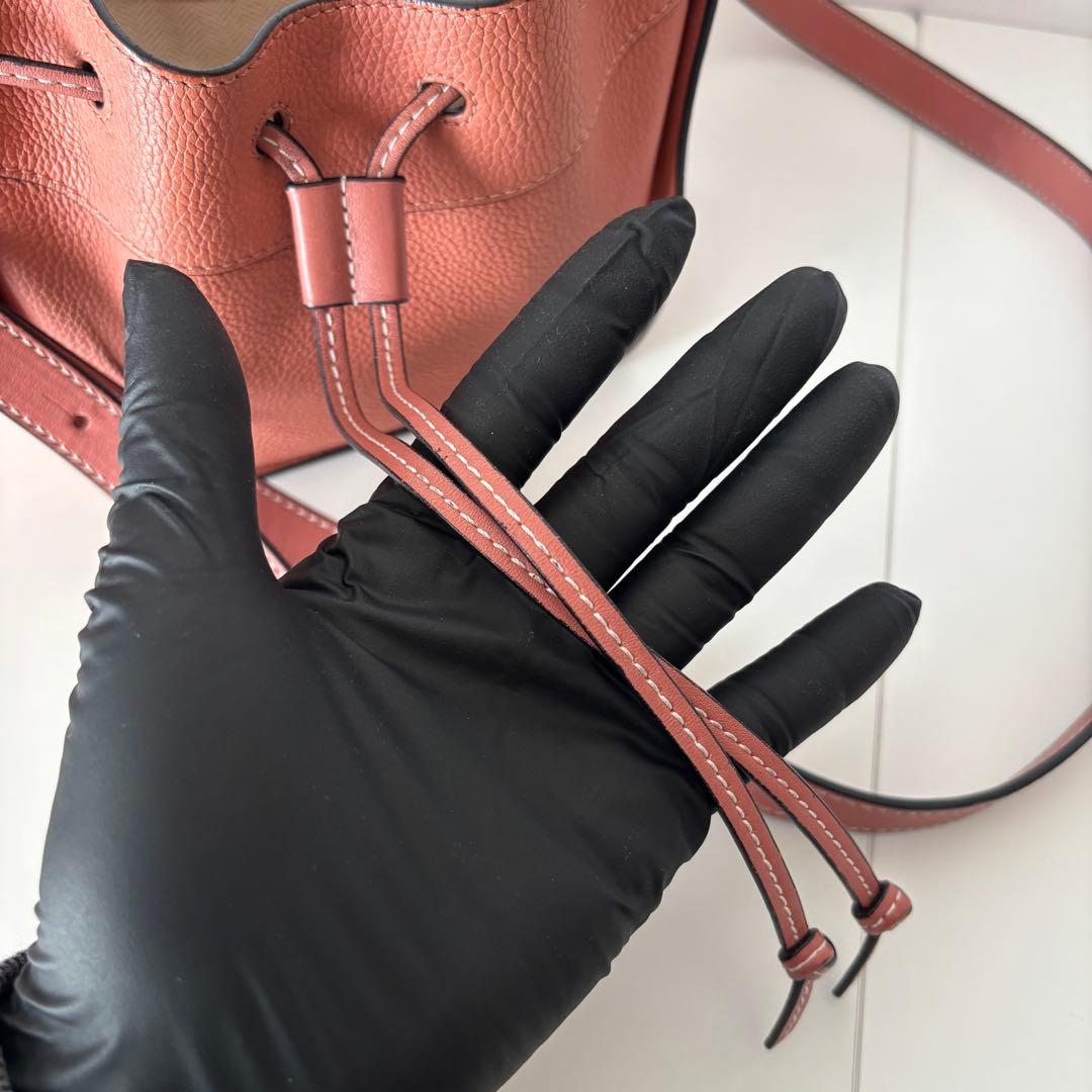 LOEWE ハンモック　ドローストリングバッグミニ