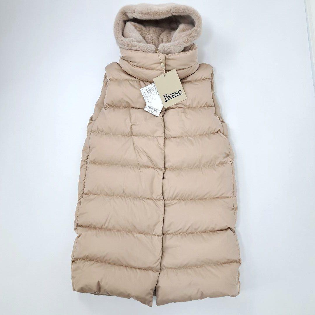 未使用品★2024AW 定価19万 ヘルノ ダウンベスト ジレ エコファーフード