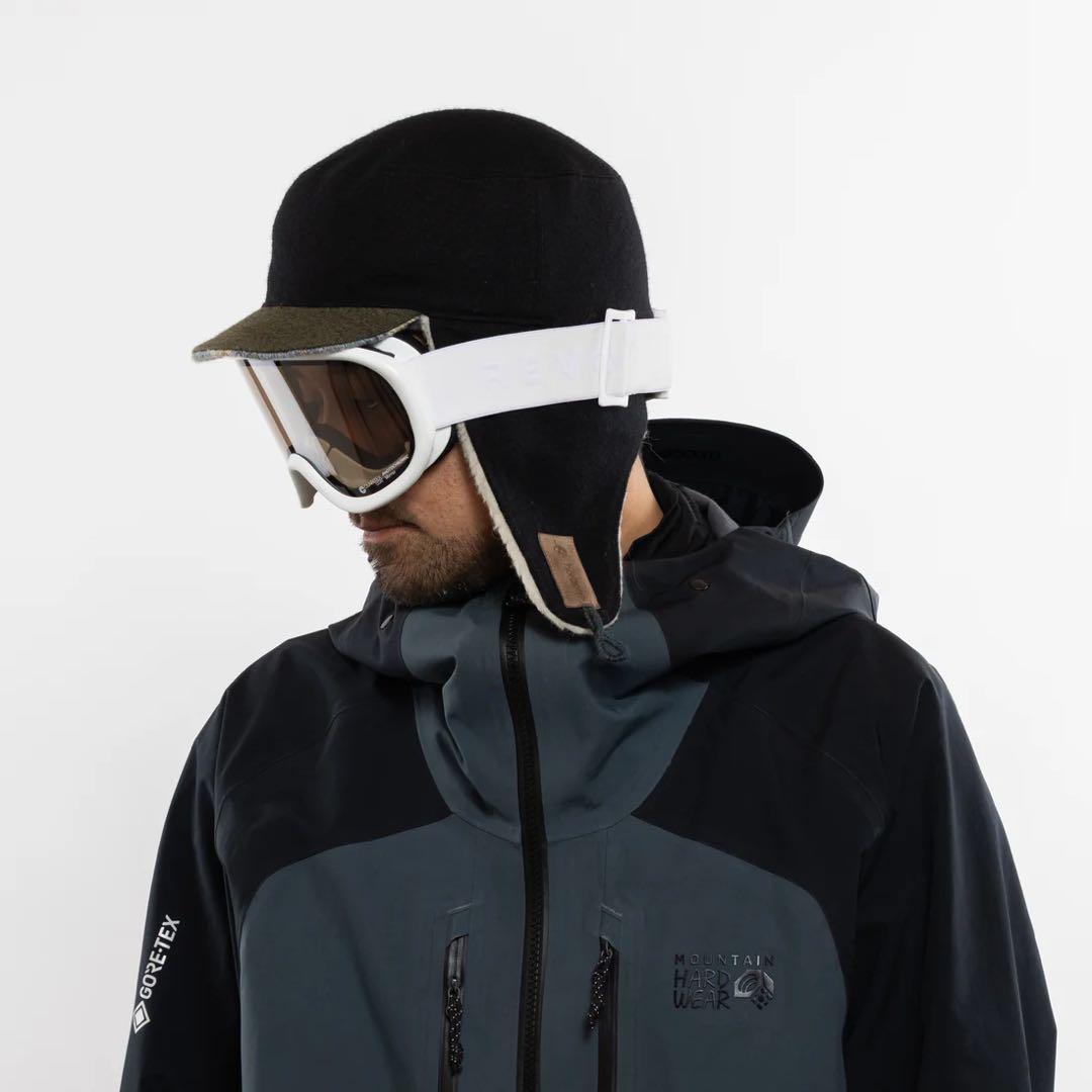 25/26’ REVOLT SUPER LIGHT FRAME White 新品