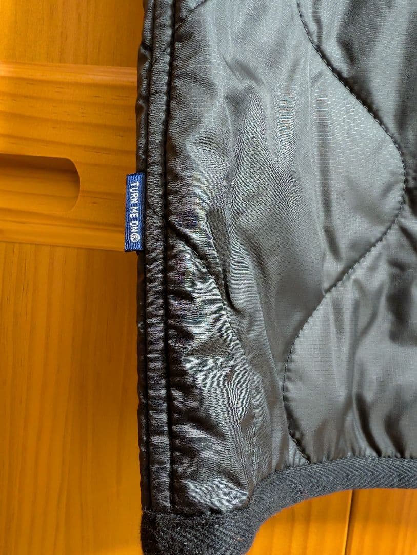 TURN ME ON® キルティングベストブラックL