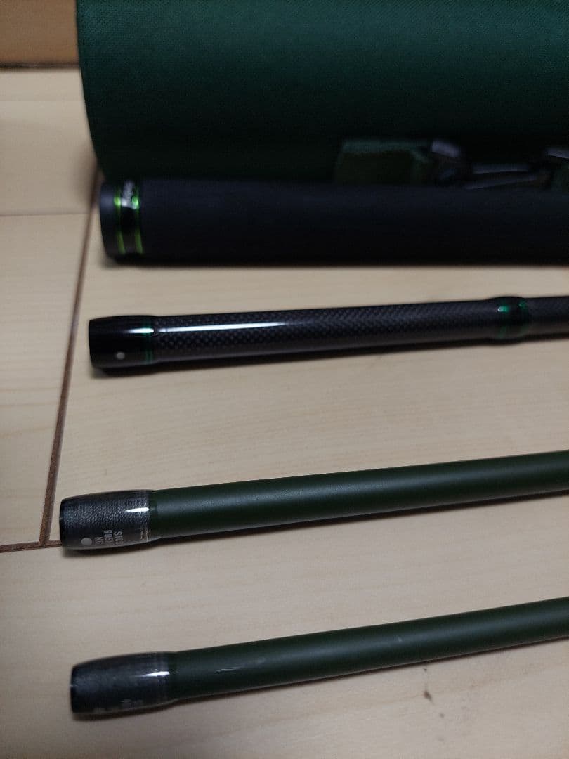 Tomaソルティースタイル カラーズ　905MT パックロッド　シーバス