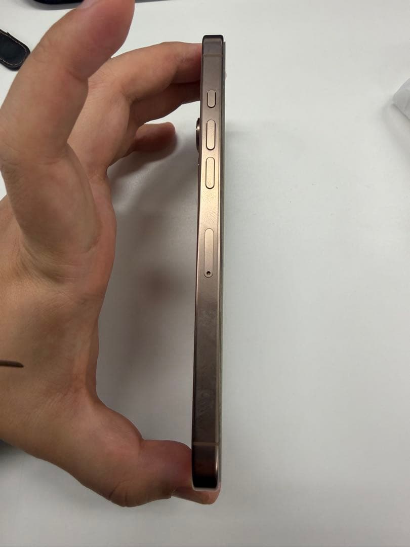 ひろやさん専用iPhone 16 Pro Max 256GB 傷無し！超美品！