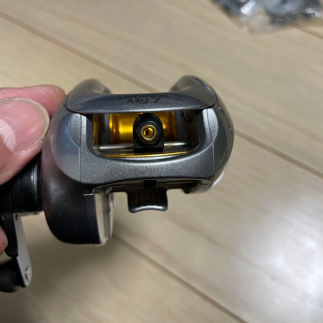 シマノ　07メタニウムmg7 ライトハンドル（パーツおまけ）