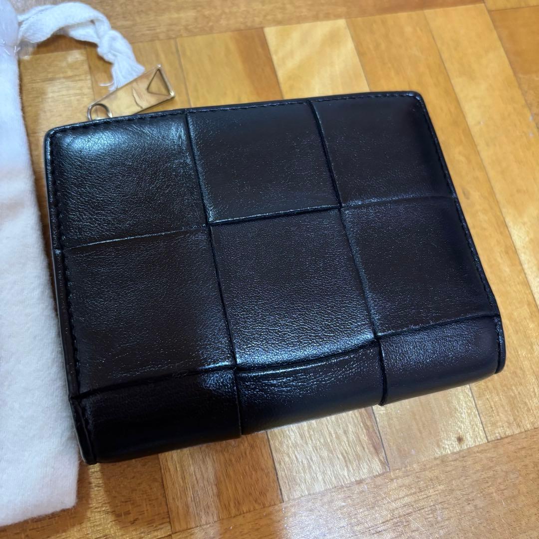【極美品】ボッテガ 二つ折り カセット イントレチャート