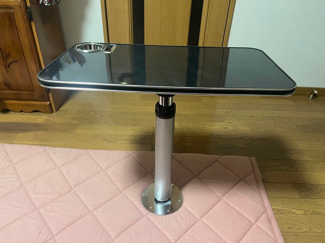 ジェイクラブ　レガンス 昇降式 テーブルセット キャンピングカー　ハイエース