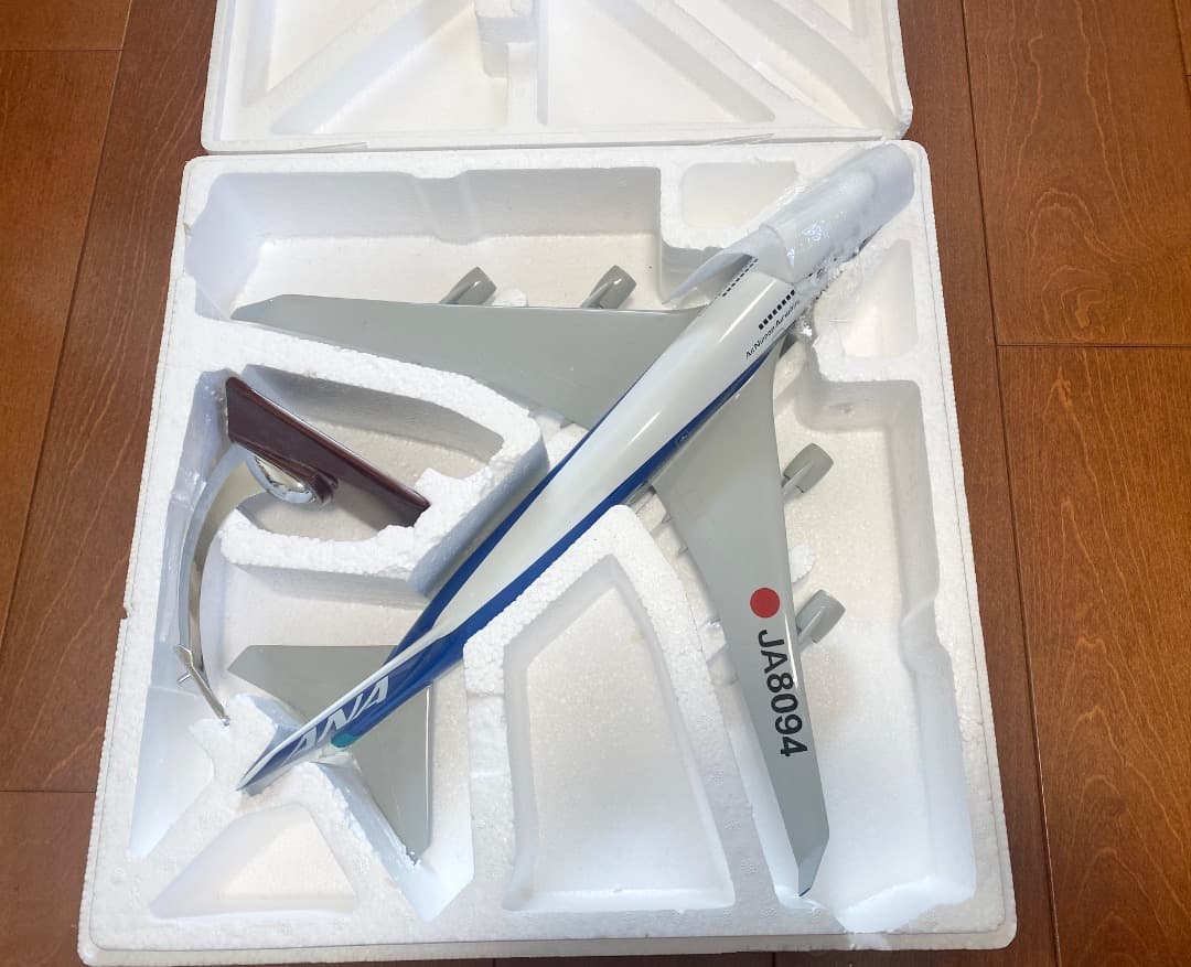 1/150 ANA 全日空 ボーイング747-400 ダイキャストモデル