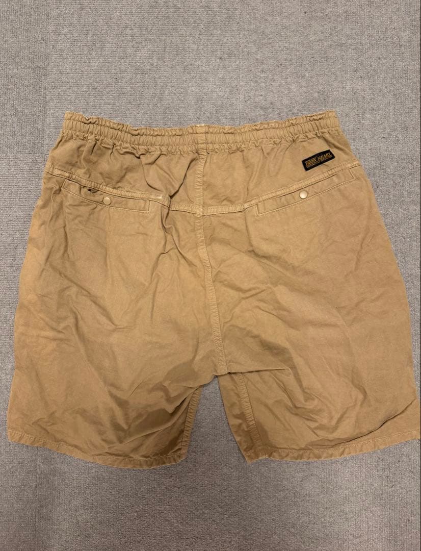 IRON HEART ベージュ ショートパンツ