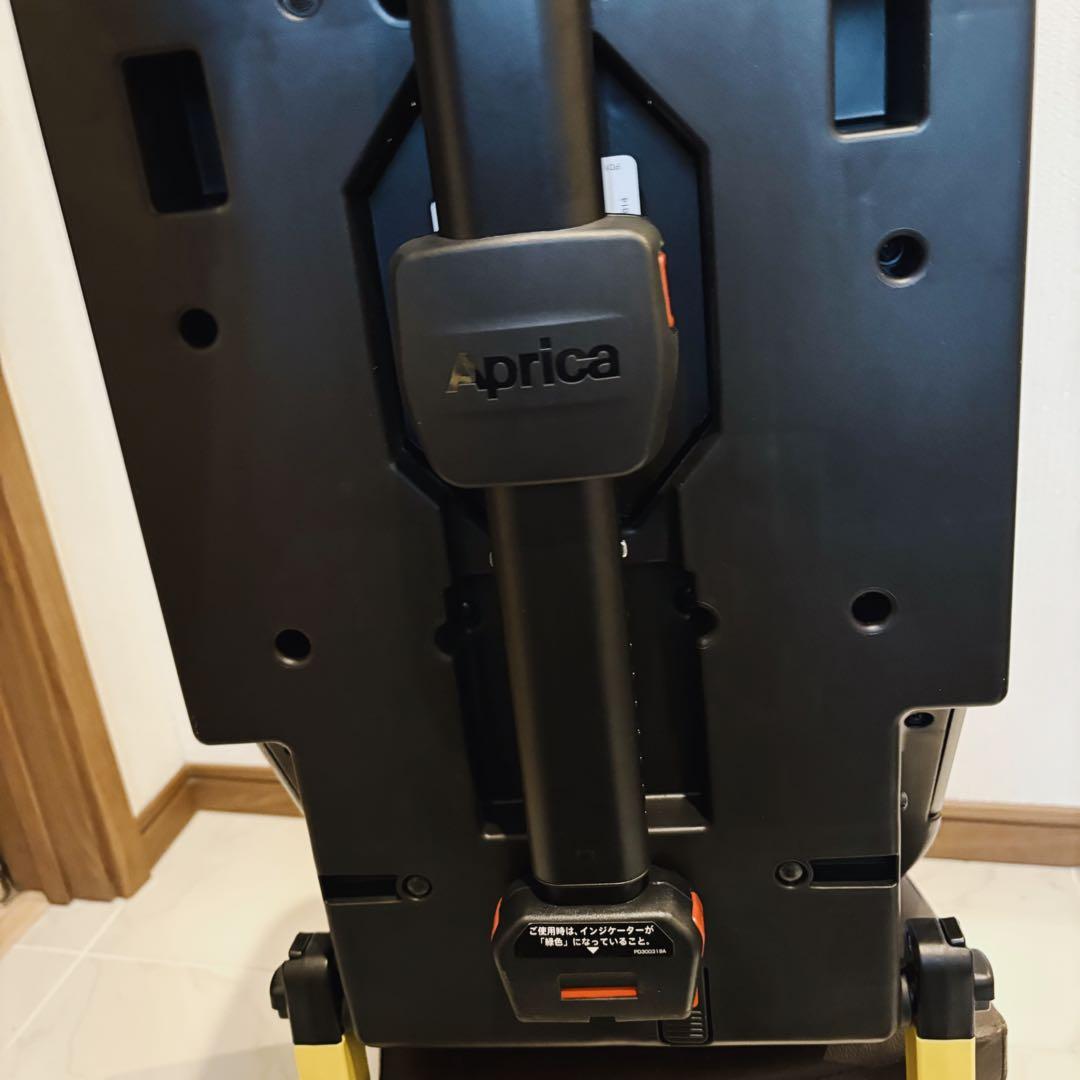 アップリカ　ベビーシート＆ベース　スムーヴTSインファント⭐︎ちーぼう