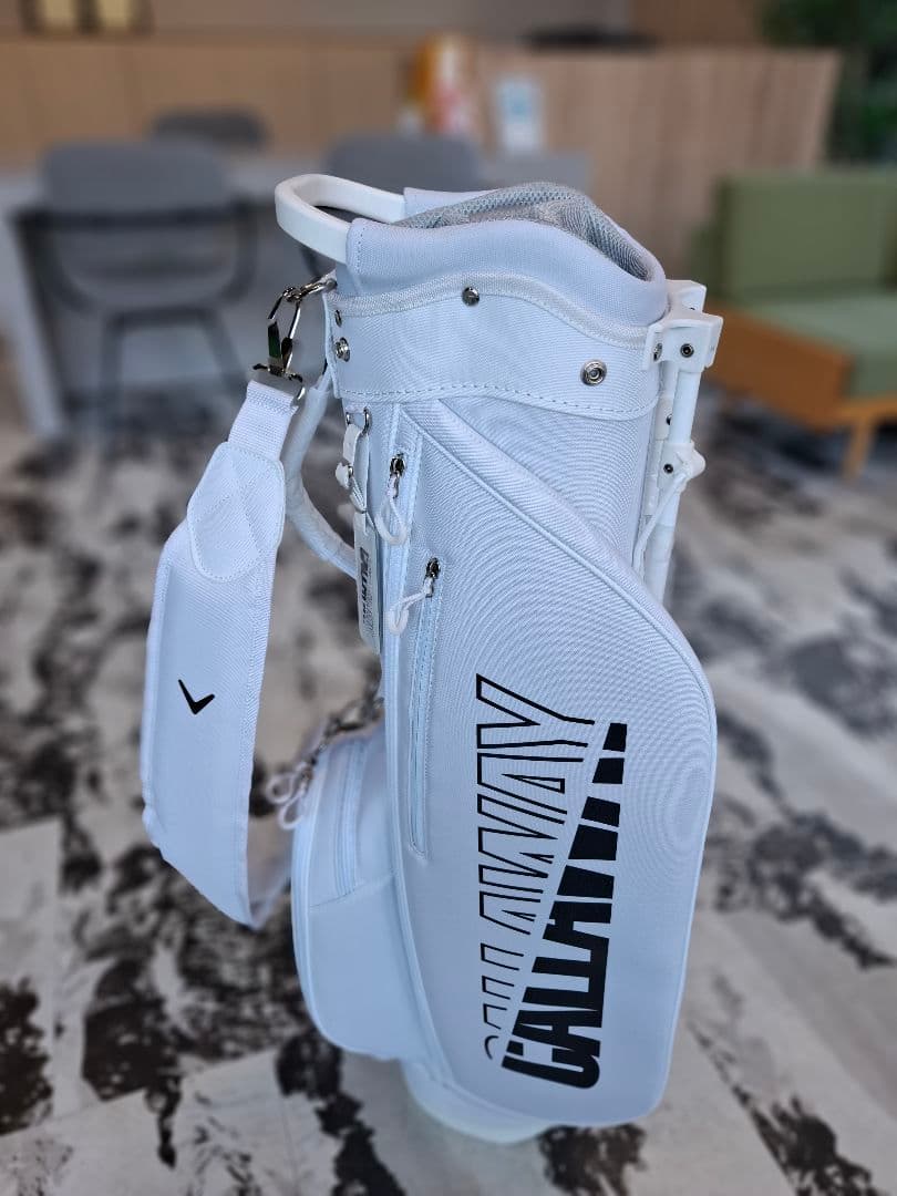 Callaway ホワイト キャディバッグ　スタンド　2025年モデル
