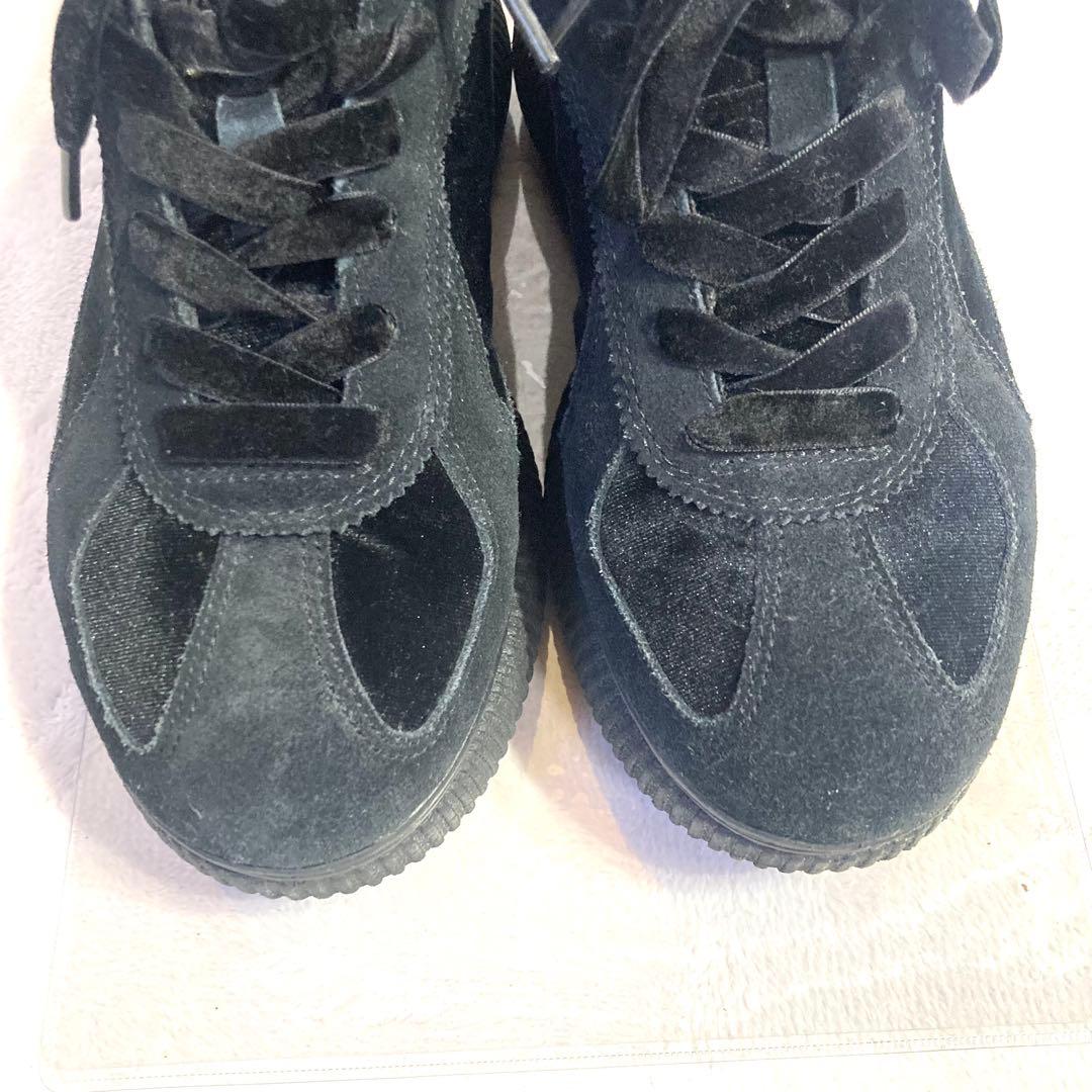 ✨極美品✨　オニツカタイガー　DELECITYスニーカー　黒　24