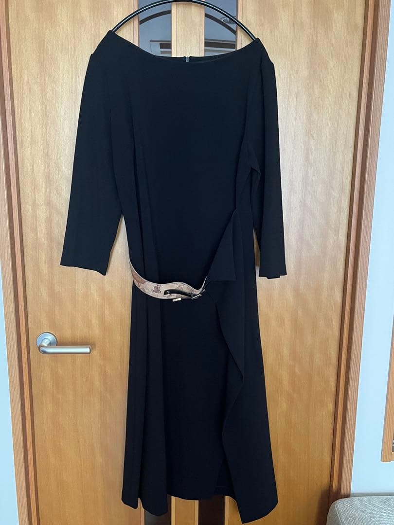 イタリア プリマクラッセ ラップ風ワンピース