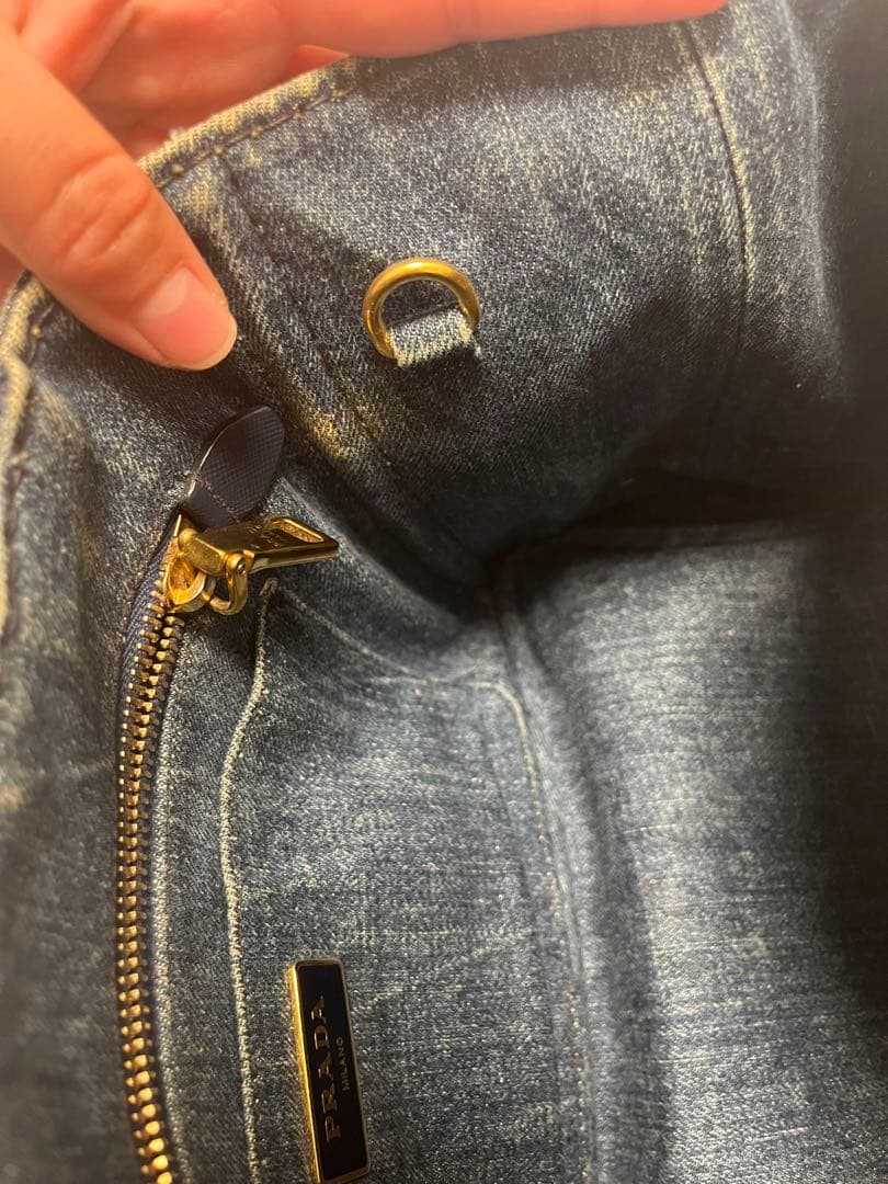 PRADA デニムバッグ　保証書付き　付属品あり