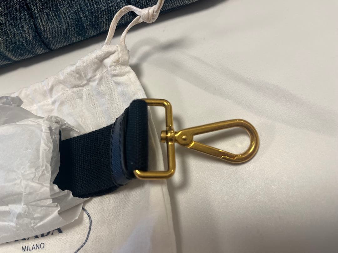 PRADA デニムバッグ　保証書付き　付属品あり