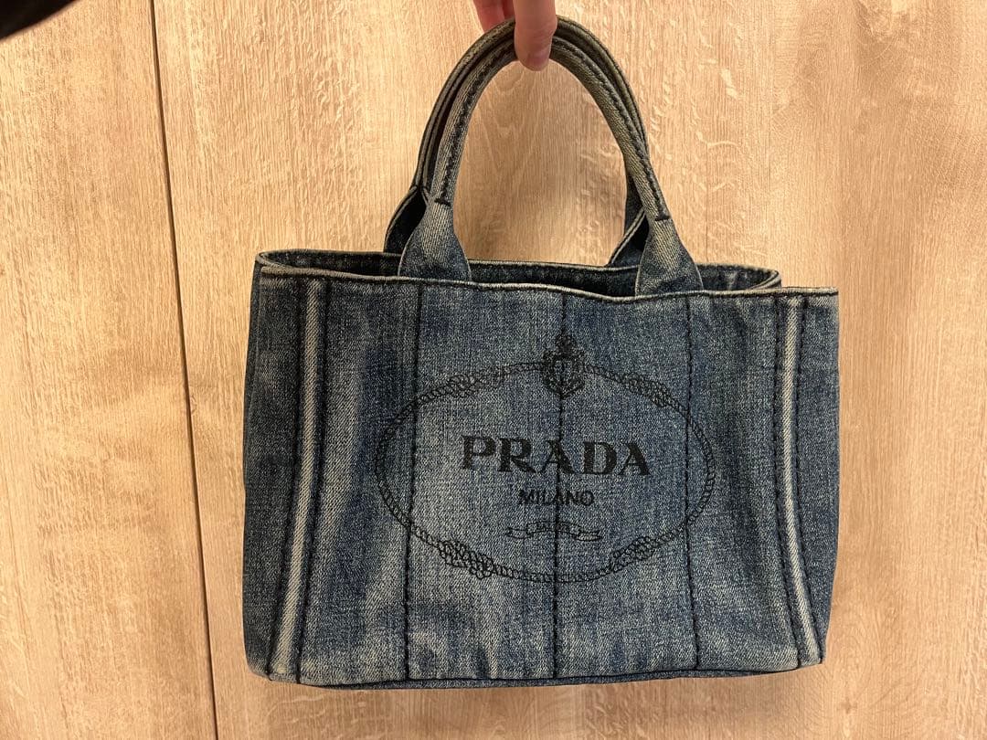 PRADA デニムバッグ　保証書付き　付属品あり