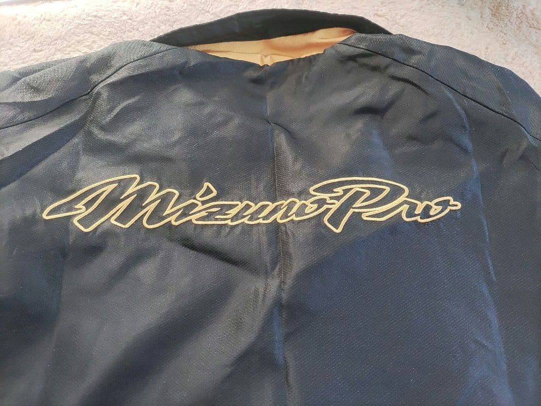 mizuno pro ミズノプロ　ウインドブレーカー上下セット　限定モデル