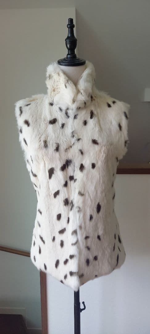 マックスマーラダウンベスト。