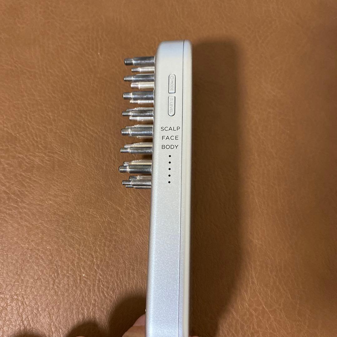 【動作確認済】SALONIA EMS LIFT BRUSH +目元美顔器