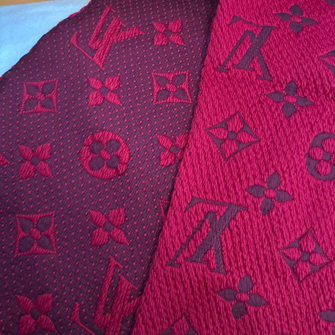 ルイヴィトン　ロゴマニア　ルビー　美品