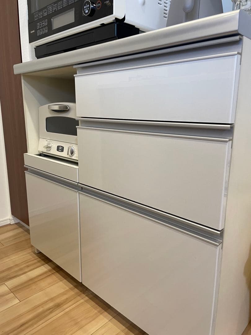 【７月10日までの出品にします】パモウナ 食器棚 ホワイト 90