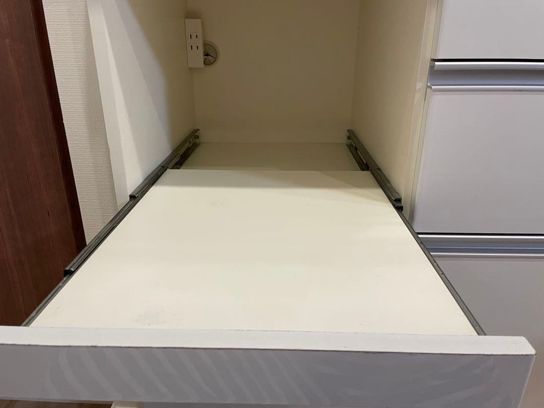 【７月10日までの出品にします】パモウナ 食器棚 ホワイト 90