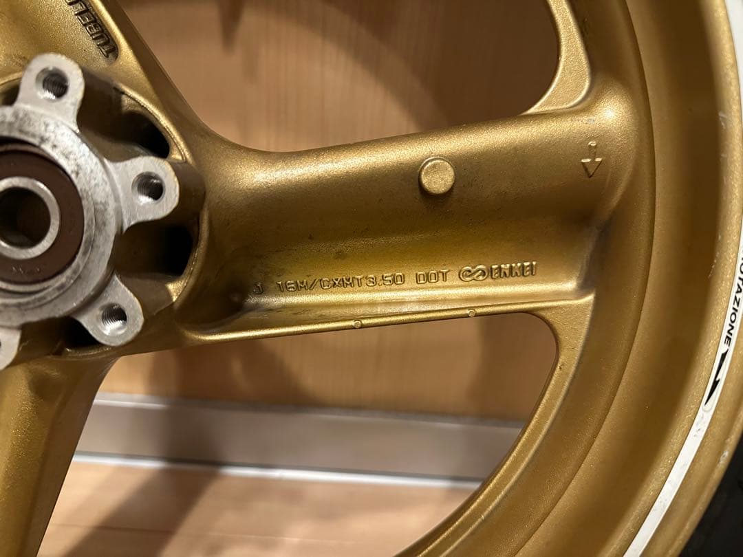 HONDA ホーネット250 純正ホイール　フロント