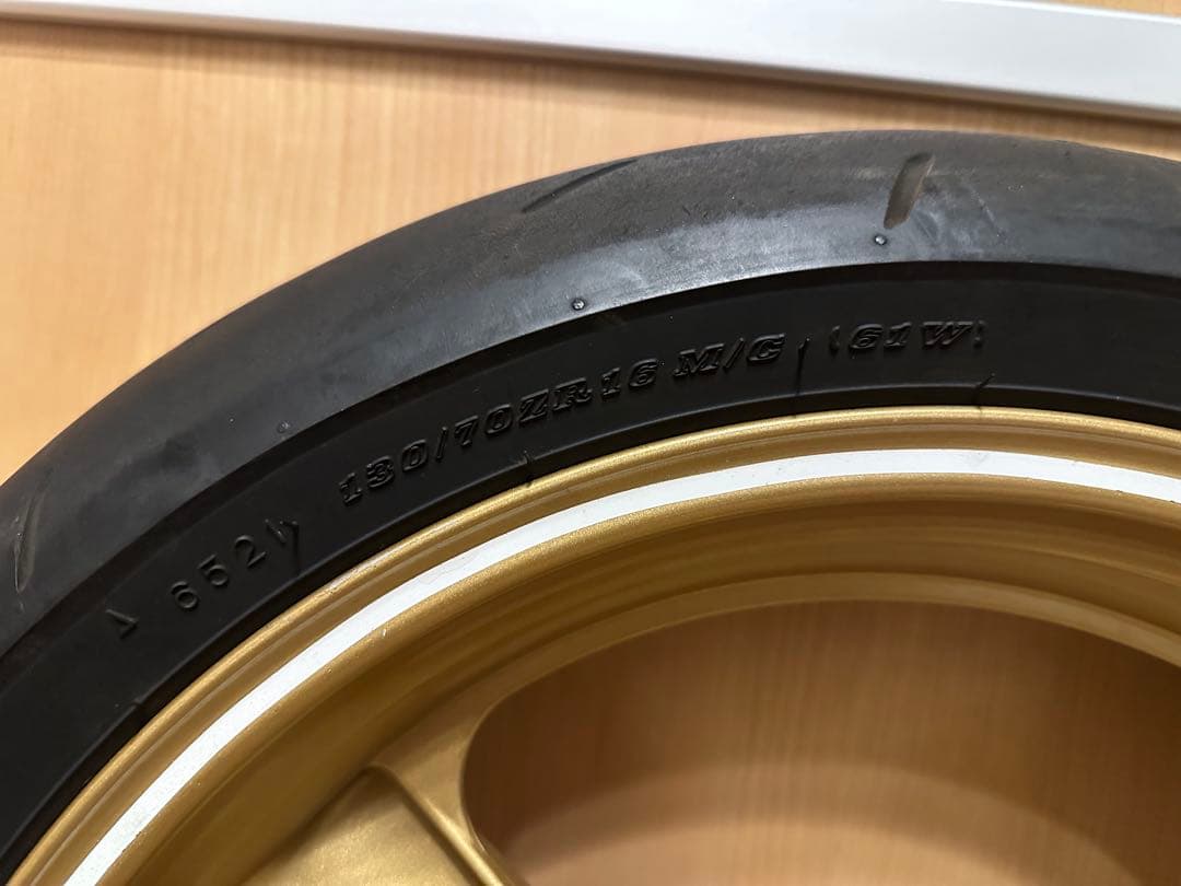 HONDA ホーネット250 純正ホイール　フロント