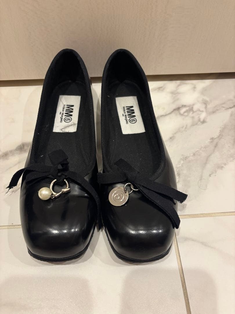 MM6 メゾンマルジェラ　黒 フラットシューズ 24.5-25cm