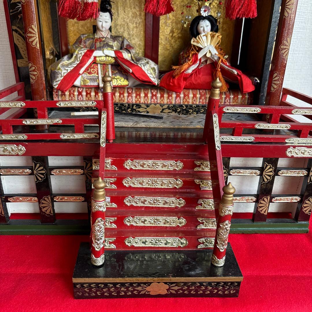 御殿飾り雛人形　最終お値下げです。
