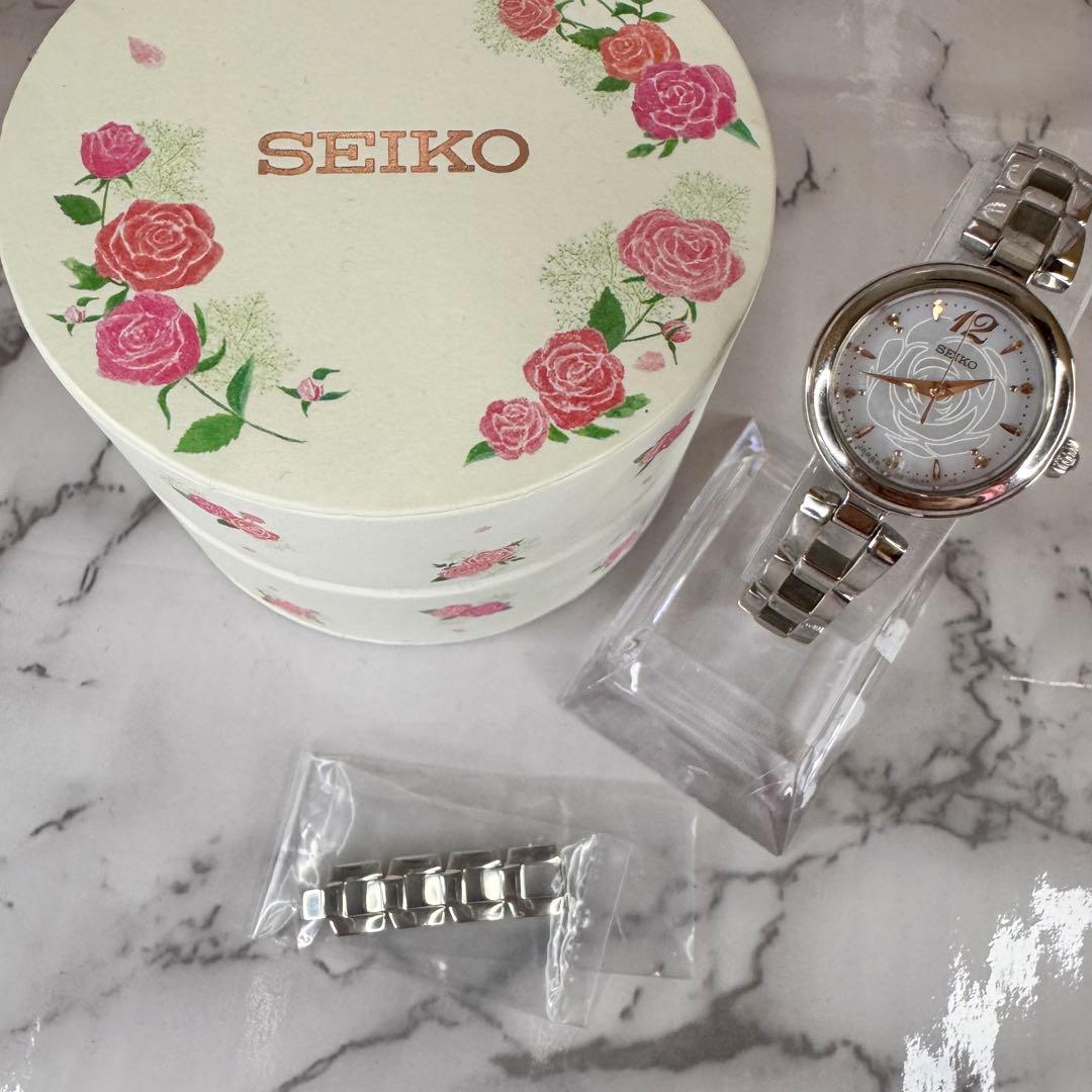 【SEIKO】　LUKIA レディース 腕時計 ローズ シェル ソーラー