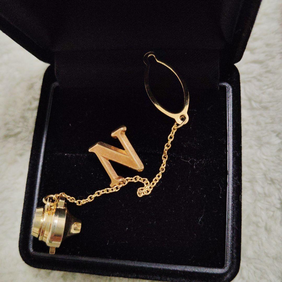 K18 イニシャル ネクタイピン