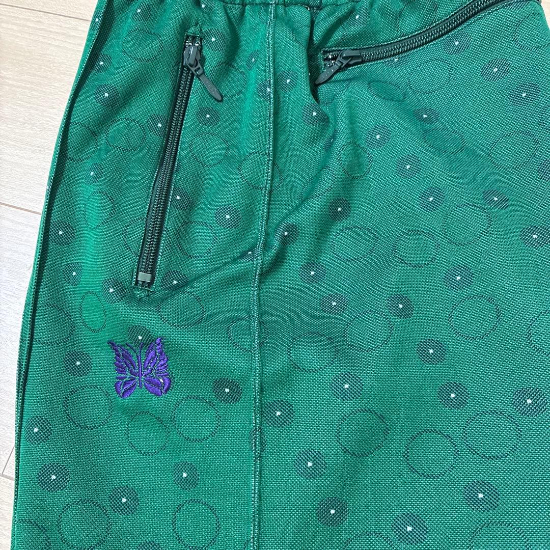 ニードルズトラックパンツ