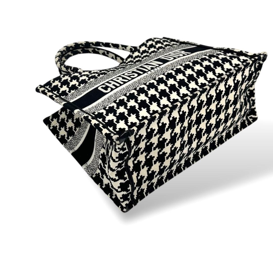 [新品同様] クリスチャン ディオール ブックトート ミディアム 千鳥柄