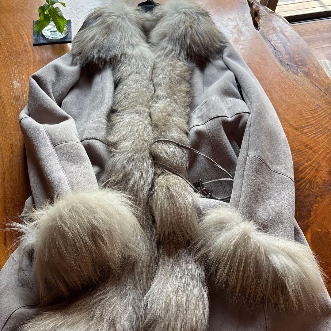 DAMA グレー ムートン　シルバーフォックスロングコート　Mサイズ