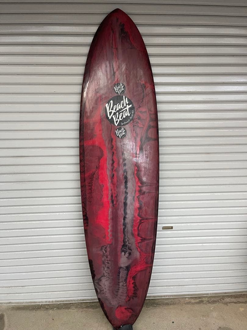 専用Beach Beat サーフボード 7'0 ミッドレングス　ツインフィン