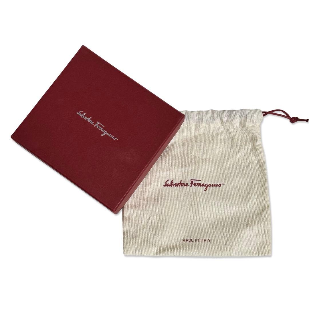 【美品】フェラガモ ヴァラリボン サテン ブラック スパンコール カチューシャ