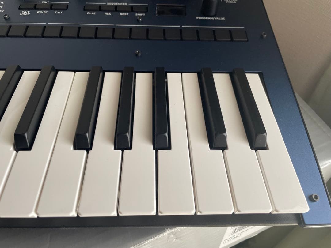 KORG monologue アナログシンセサイザー　BL