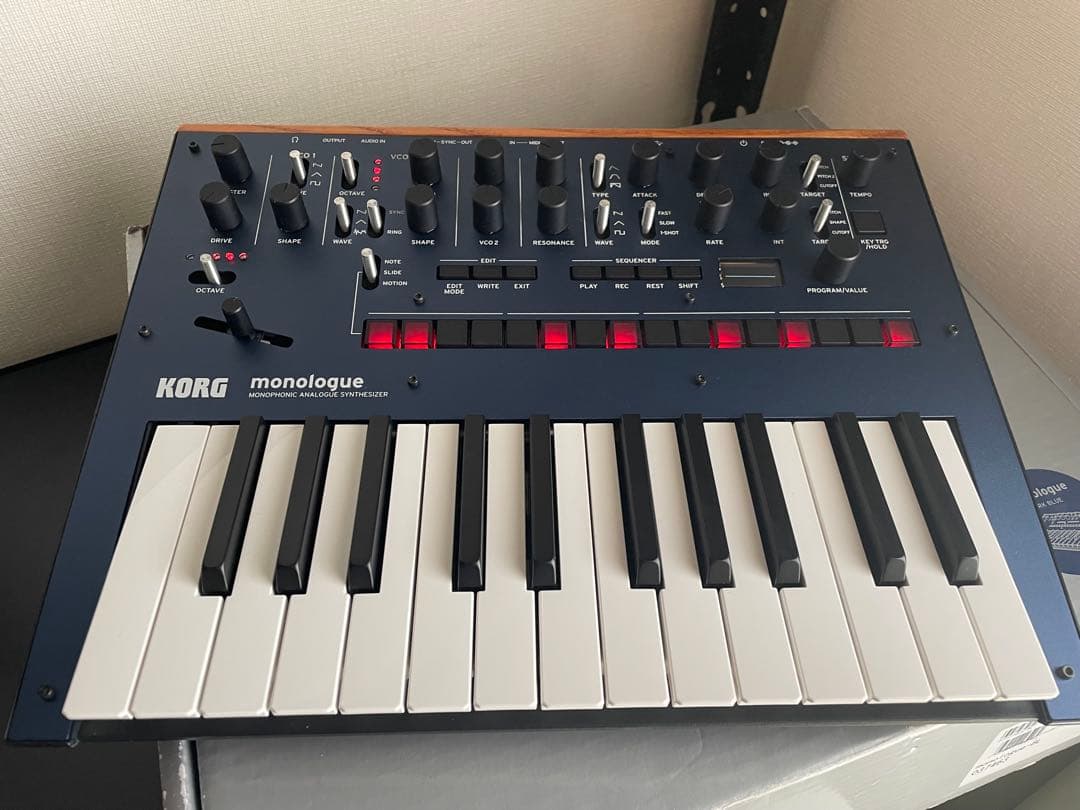 KORG monologue アナログシンセサイザー　BL