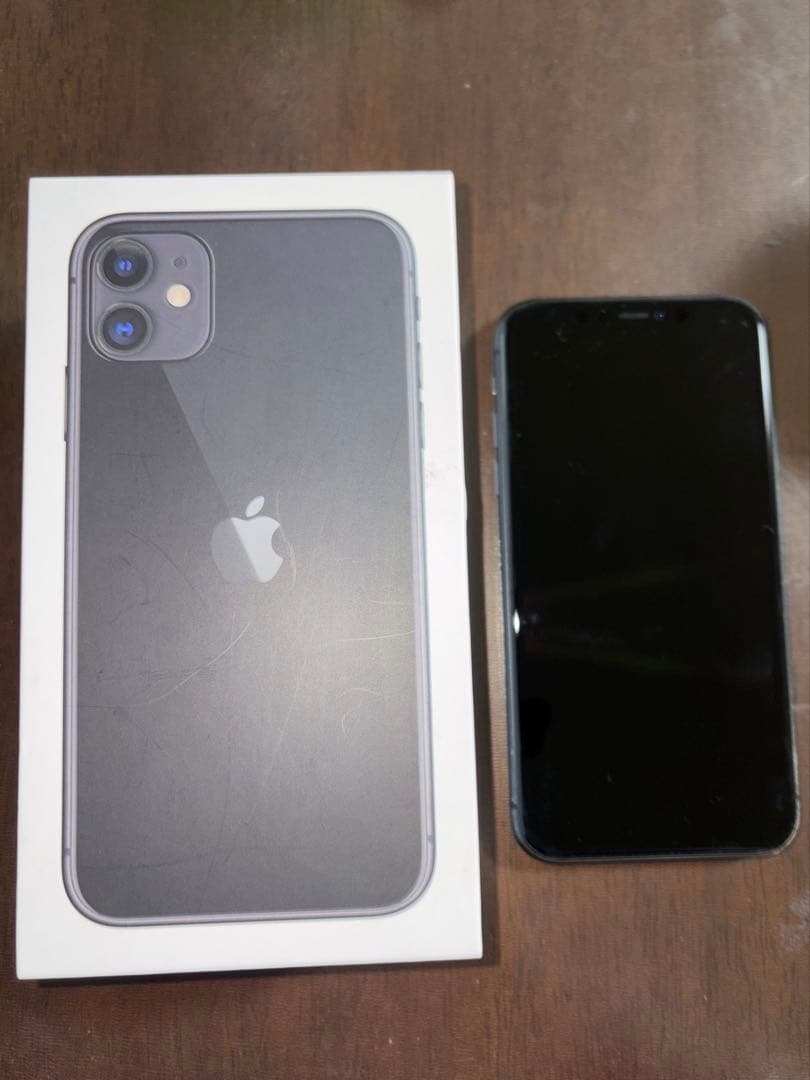 iPhone11箱付きSIMフリー