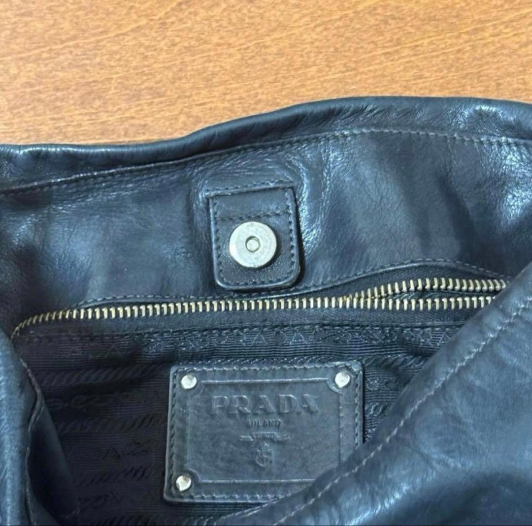 【PRADA プラダ】レザートートバッグ　黒