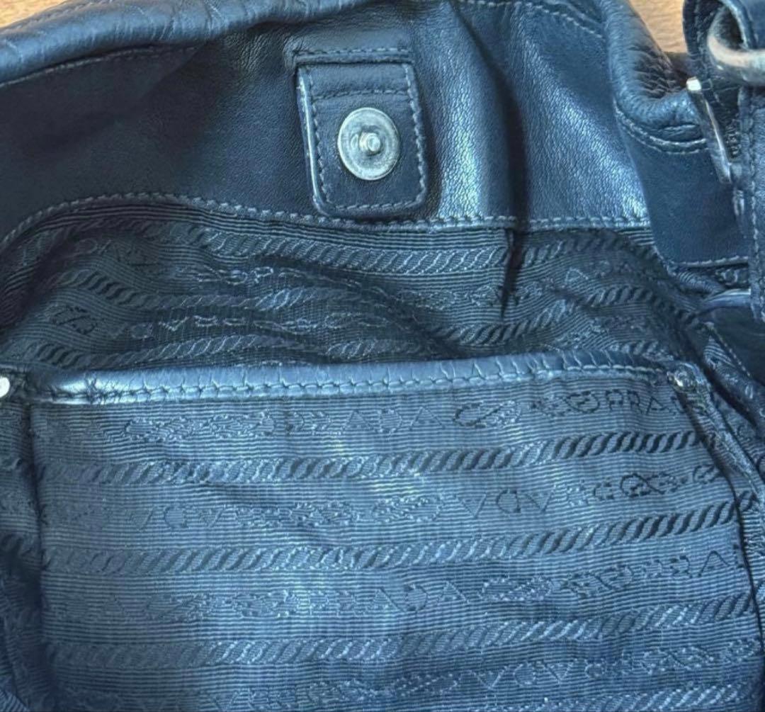 【PRADA プラダ】レザートートバッグ　黒