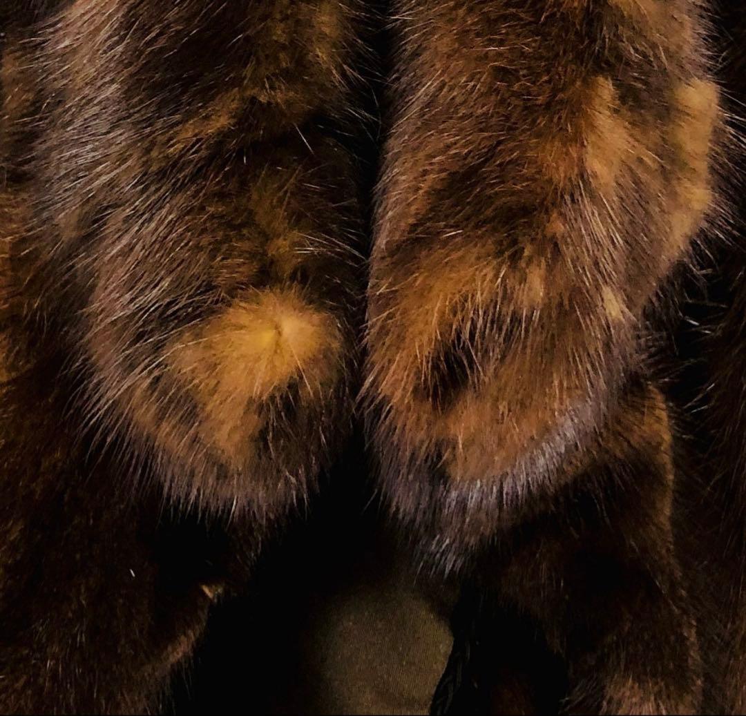 Hydraハイドラ リアルファーコート 毛皮 ブラウン フラワーモチーフ付き