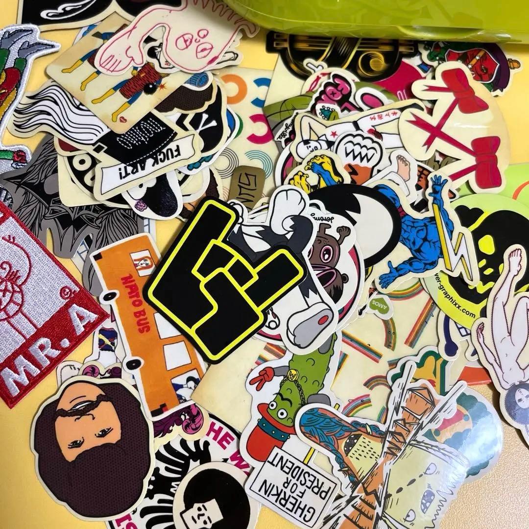 STICKER GRAPHICS 2／DO YOU LOVE STICKERS?