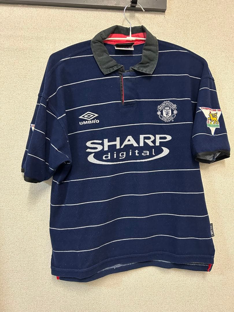 【超レア】マンチェスターユナイテッド 99-00ロイ・キーン