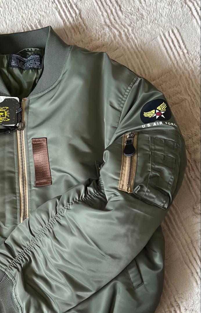 ちゃんちゃん　　新品U.S. AIR FORCE MA-1 　@ラストワン