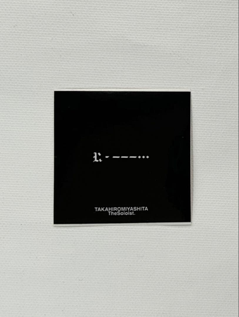 新品soloistソロイスト刺繍 ミッキーマウス 黒 ロングラインソックス 靴下