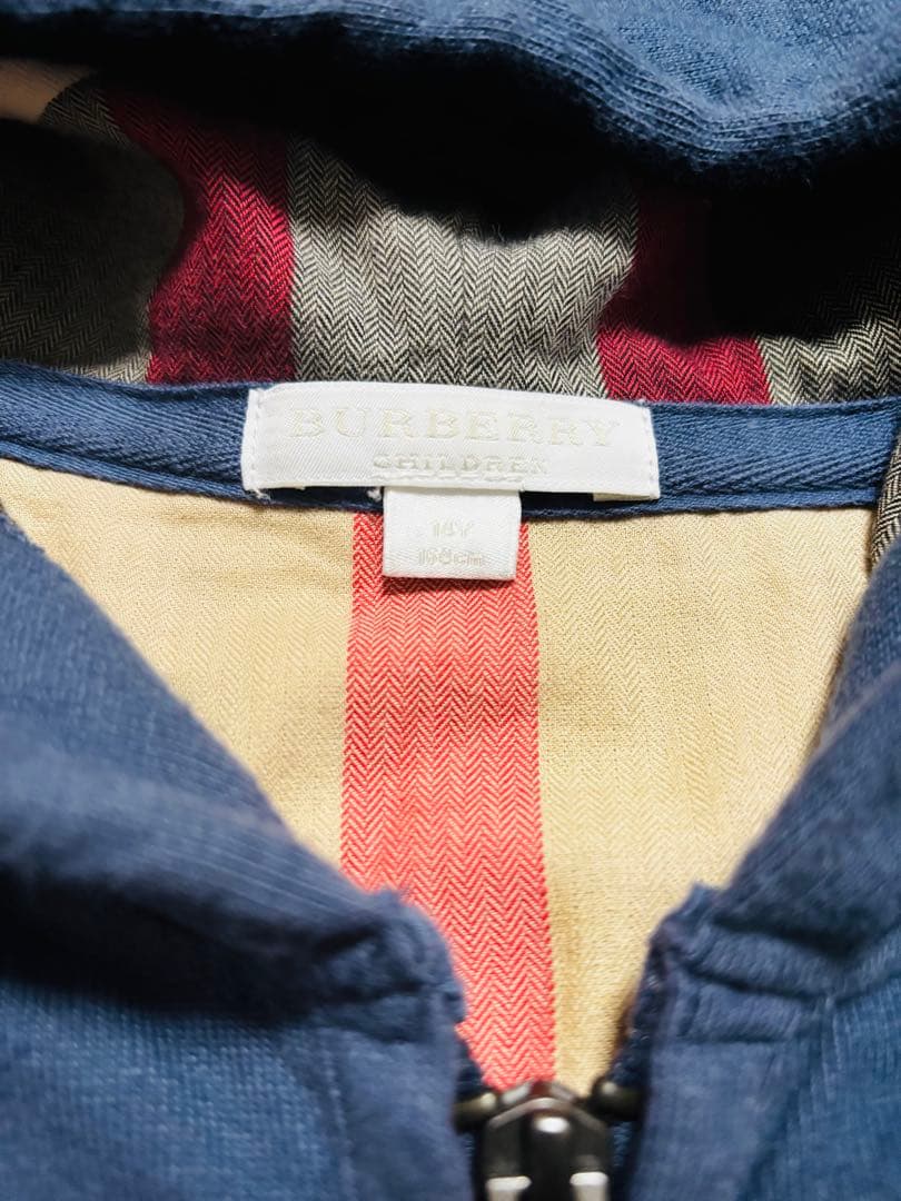 ＊バーバリーチルドレン＊14Y ジップアップパーカー