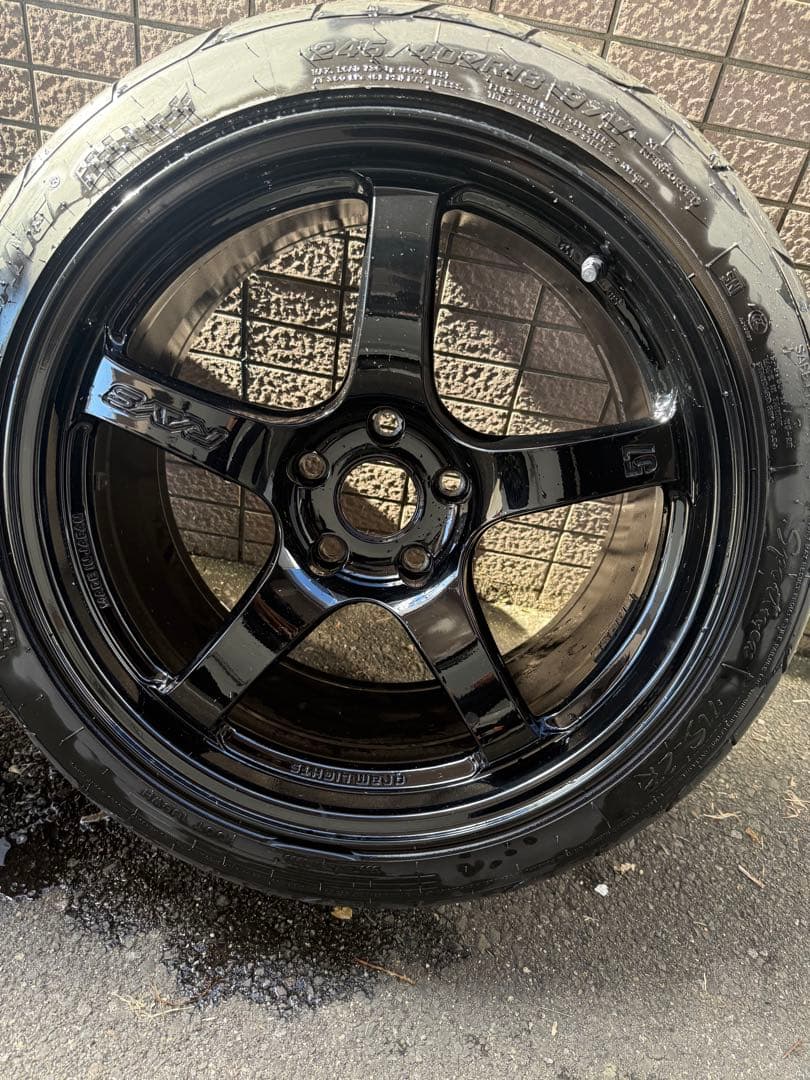 レイズ　グラムライツ57cr 4本セット　RAYS