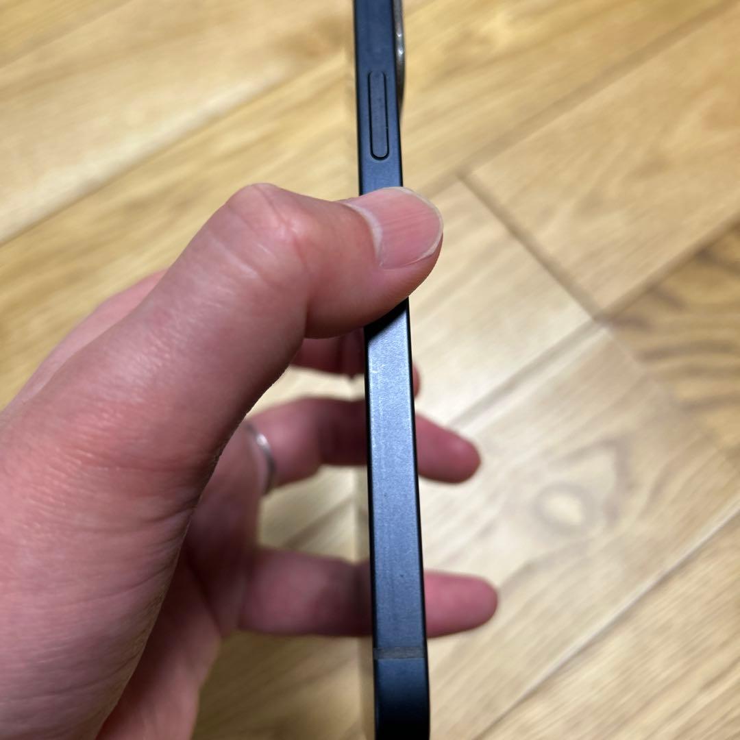 iPhone 12 ブラック 本体　Apple 64