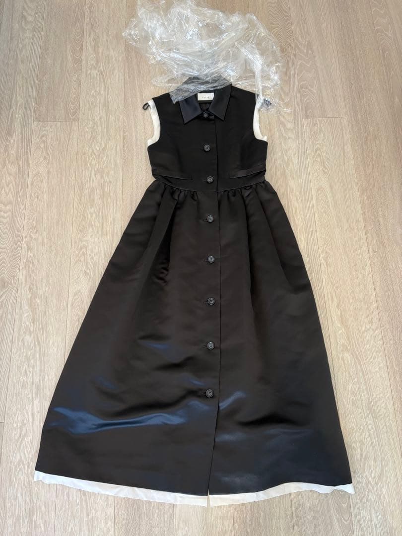 kuppi　サテンロングジレワンピース【BLACK】