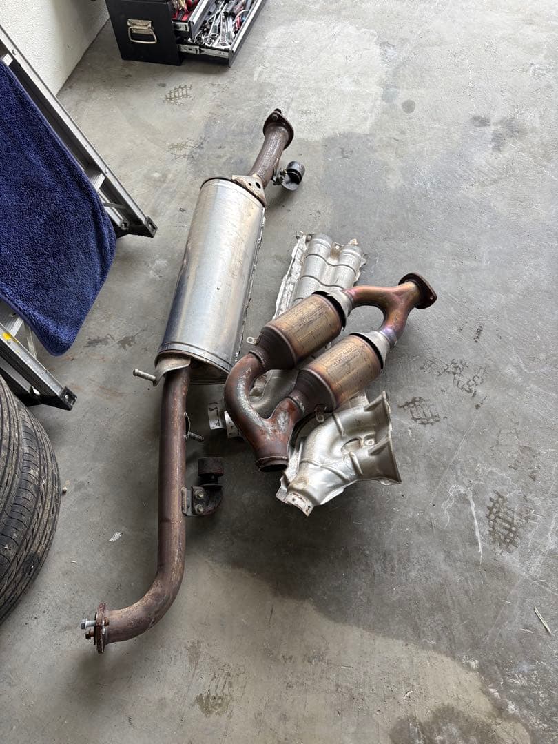 17クラウンアスリートG マフラー　jzs175